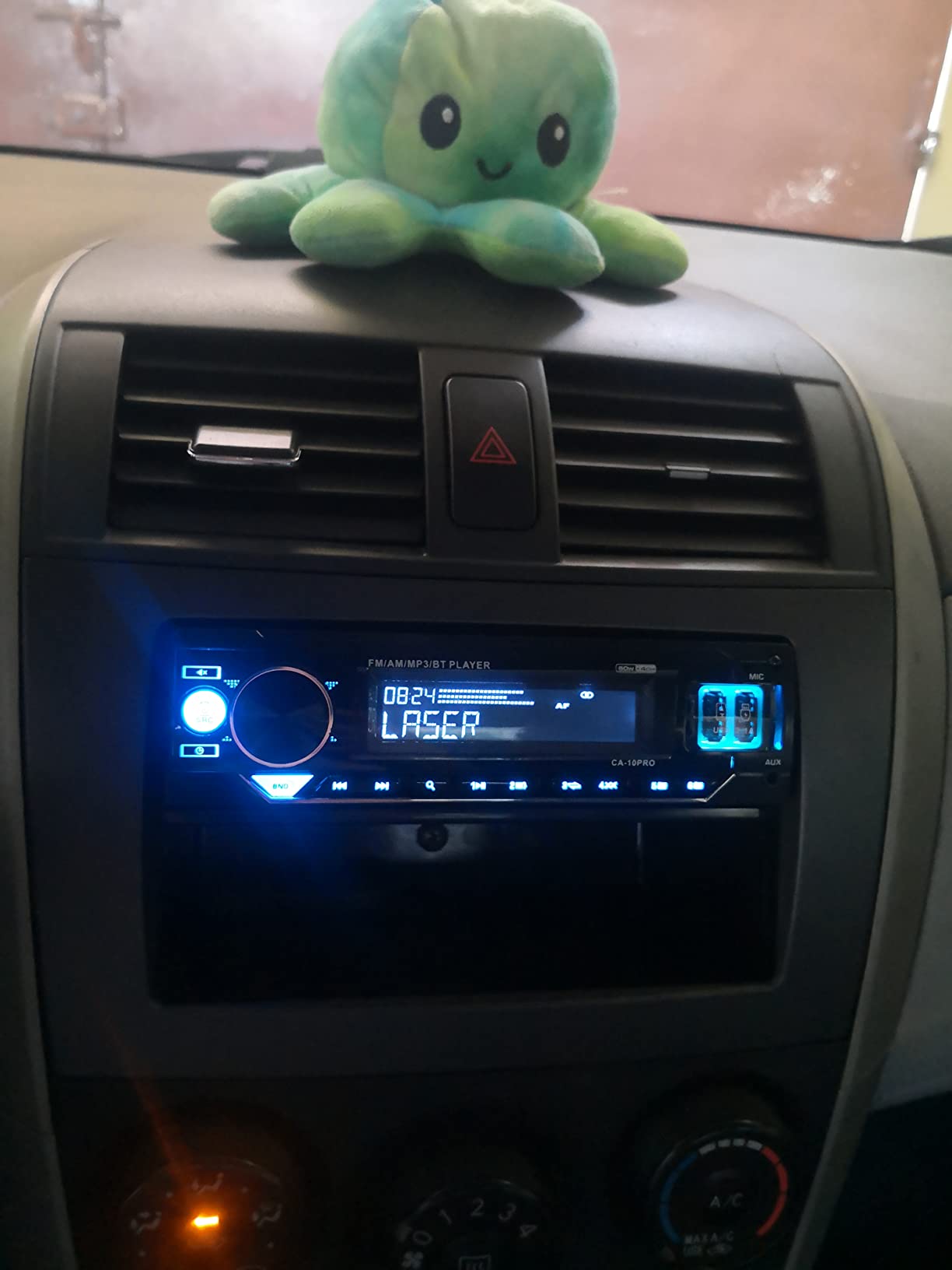 Single Din Retro Bluetooth Radio: European Style Stereo for Classic Cars customer photo 2