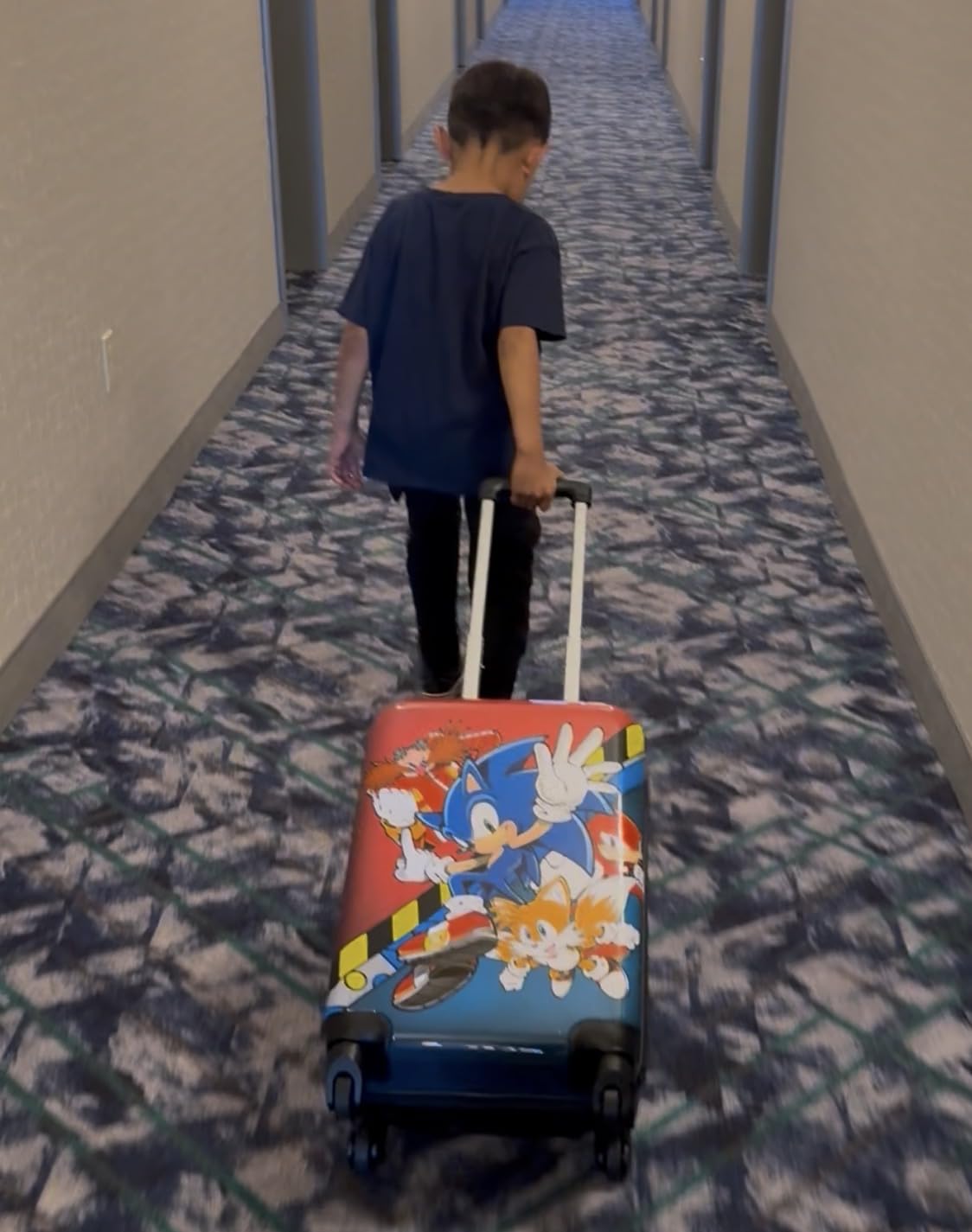 Spider-Man Classic Character 4-Wheel Kids Luggage for Travel & Adventure customer photo 2