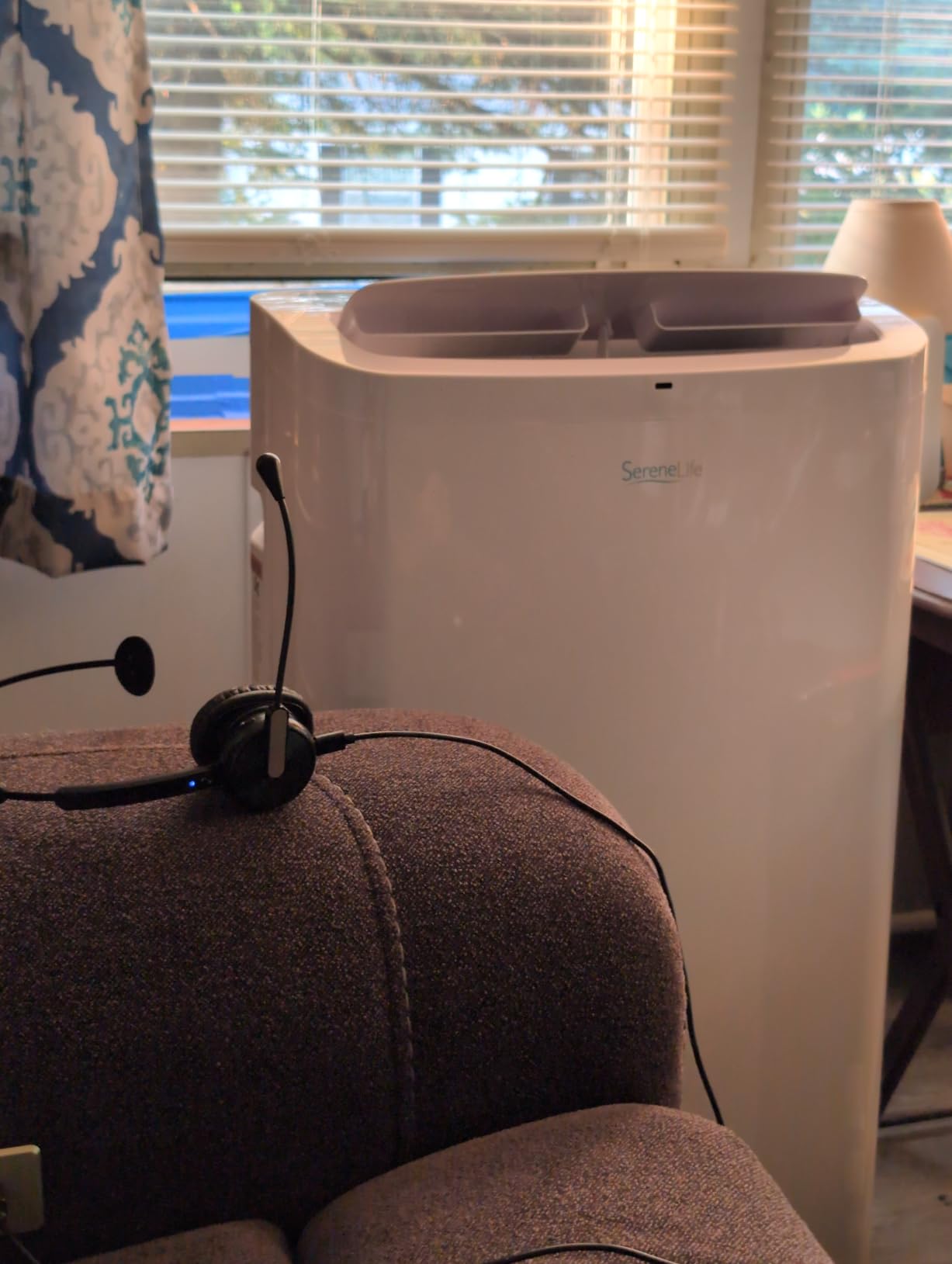 SereneLife 12,000 BTU Portable Air Conditioner with Dehumidifier & Fan | Portable AC Unit with WiFi for Wide Area Climate Control | Compact Standing Air Conditioner with Window Kit customer photo 1