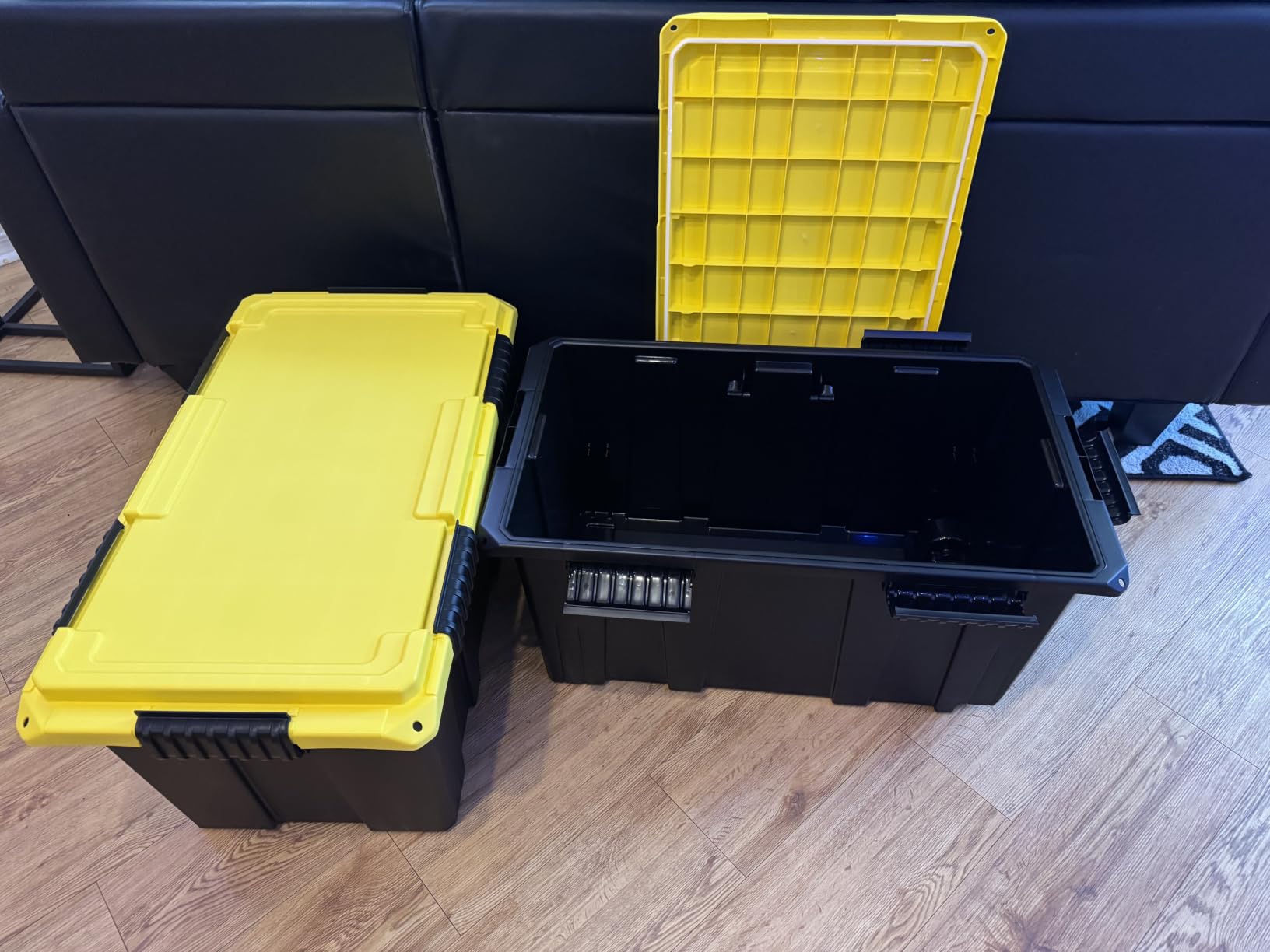 IRIS USA 2-Pack 22 Gal Footlocker Storage Trunk with Wheels, Black/Yellow customer photo 1