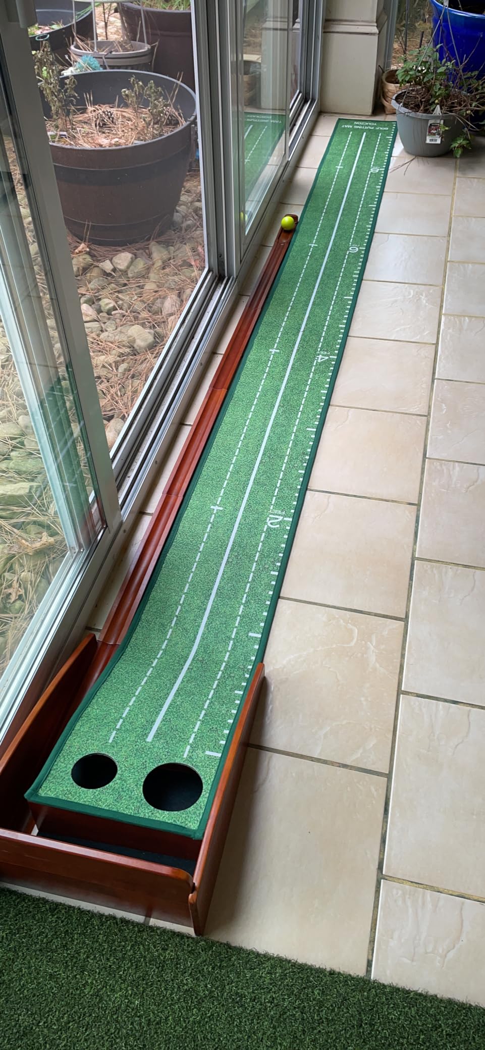 YOUCZON Putting Green Indoor,Golf Putting Mat,Premium Crystal Velvet Surface, Practice Putting mat, Perfect Training Aid & Gift for Golf Lovers Christmas customer photo 2