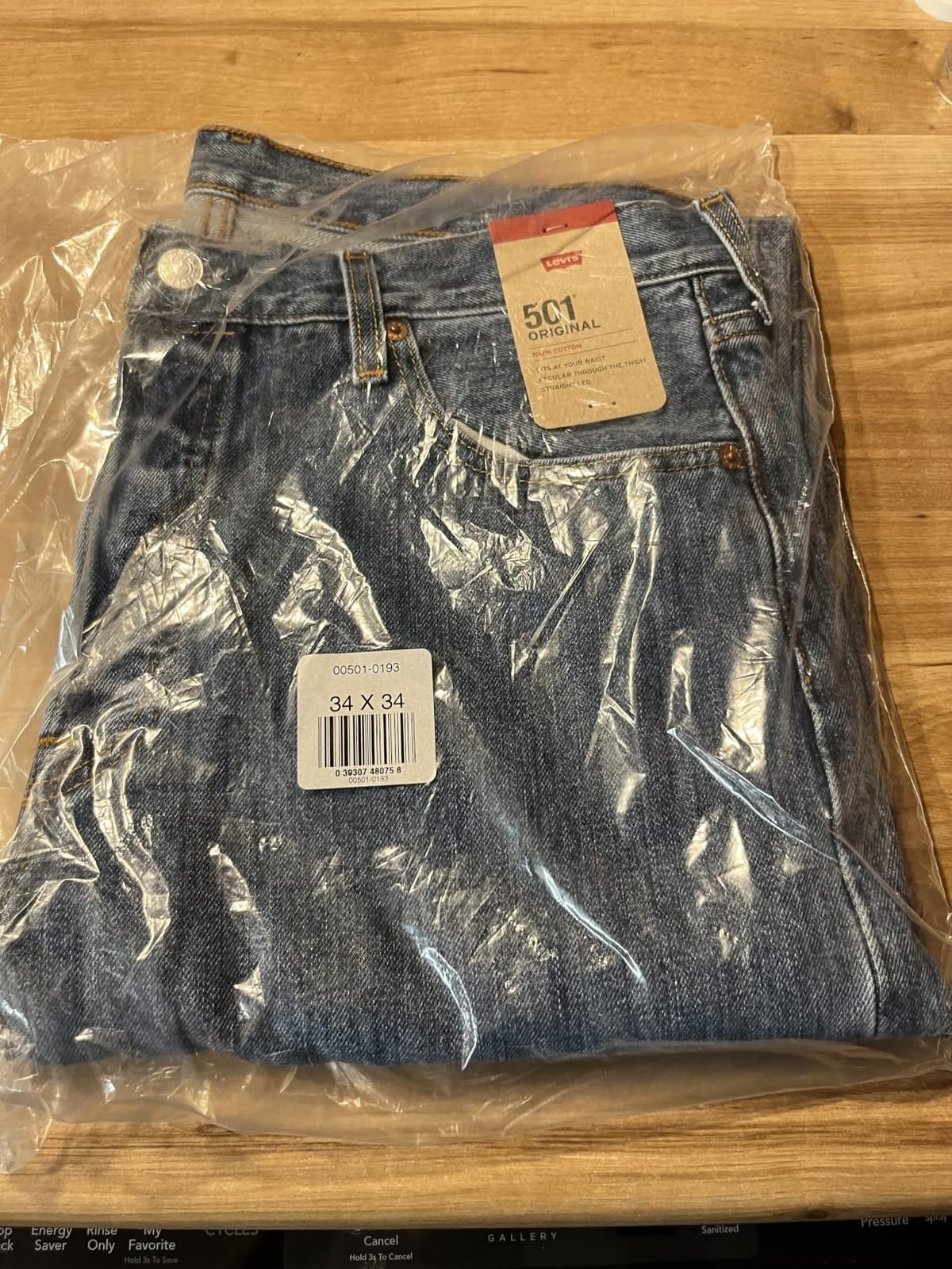 Levi's 501 Original Fit customer photo 1
