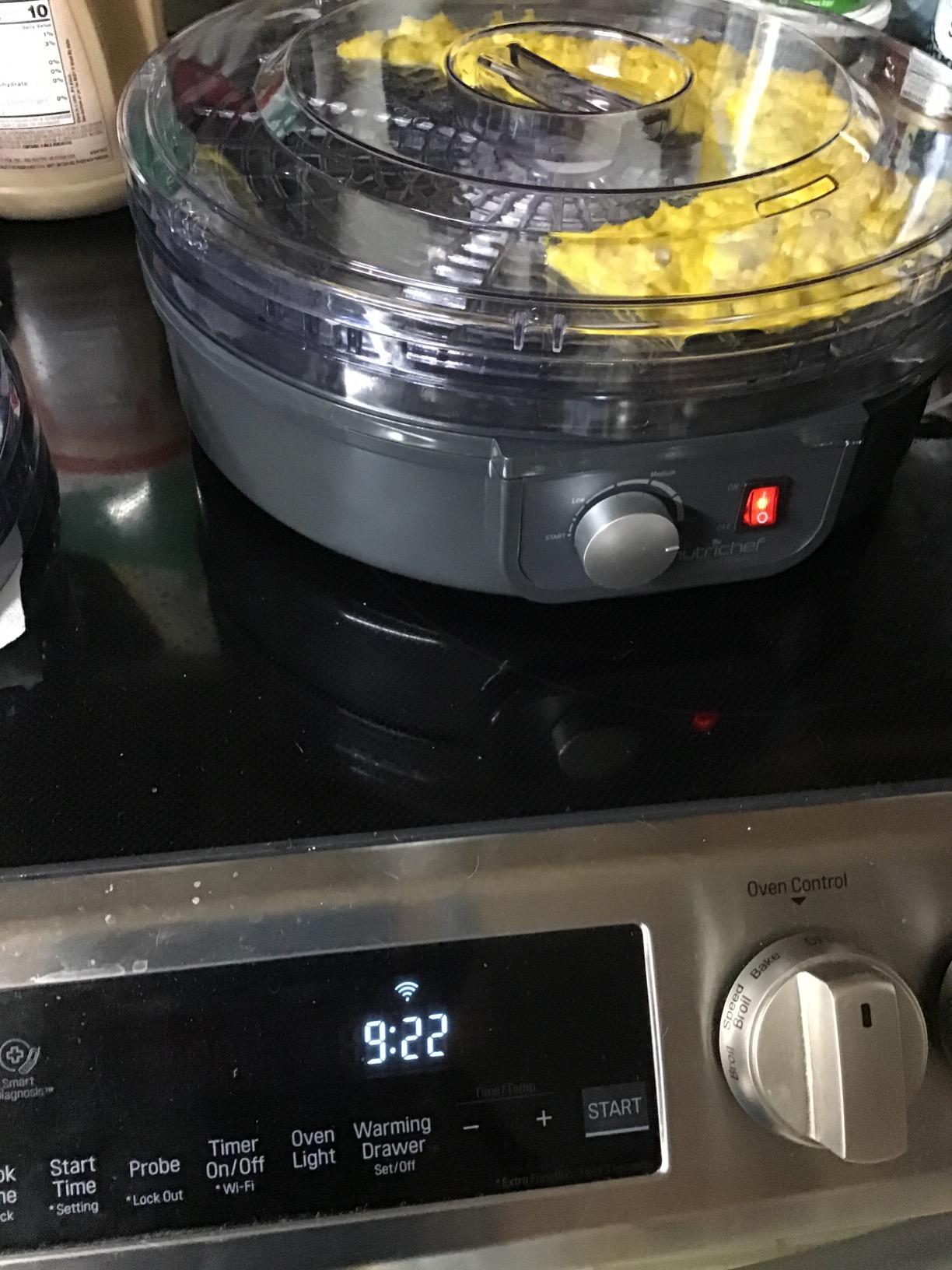 NutriChef Electric Countertop Food Dehydrator - Professional Multi-Tier Food Preserver - Dehydrates Fish, Meats, Mushrooms, Fruits & Vegetables - 5 Easy to Clean Stackable Trays., One Size, Black customer photo 1