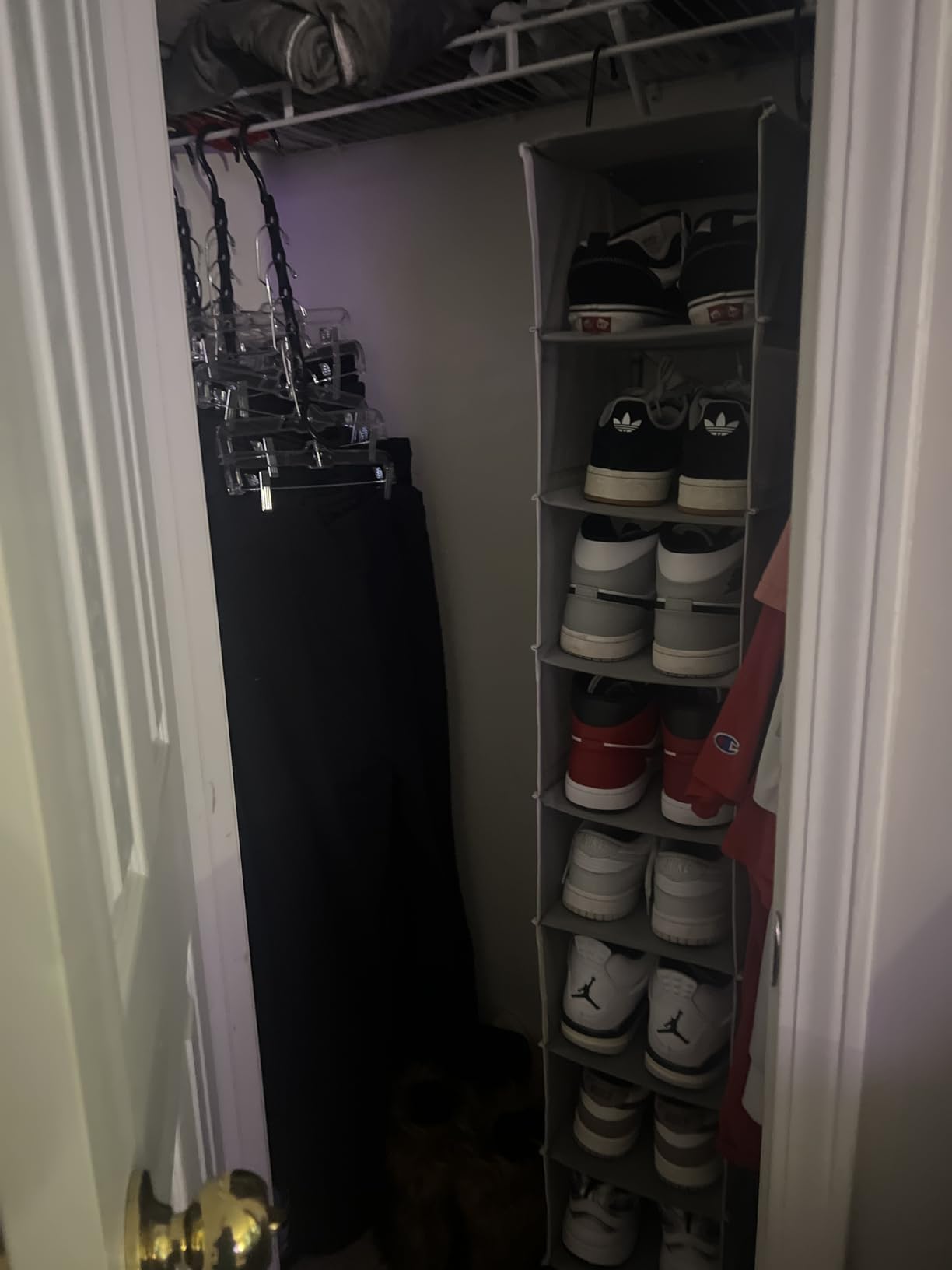 HOUSE DAY 10 Pack Space Saving Hangers, Black, Premium Smart Hanger customer photo 2