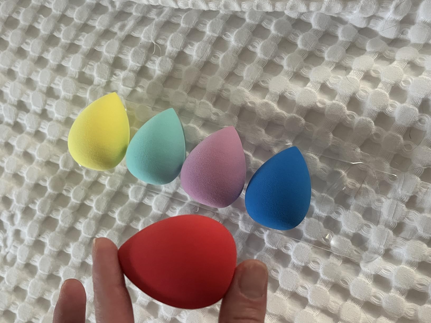 BEAKEY Makeup Sponge Set, 5 Pack Foundation Beauty Sponges & Soft Blenders customer photo 2