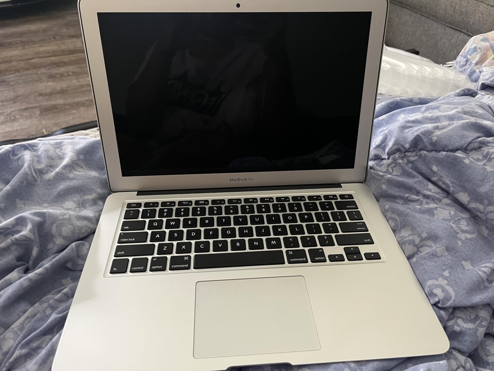 Apple MacBook Air 2015 i5 customer photo 1