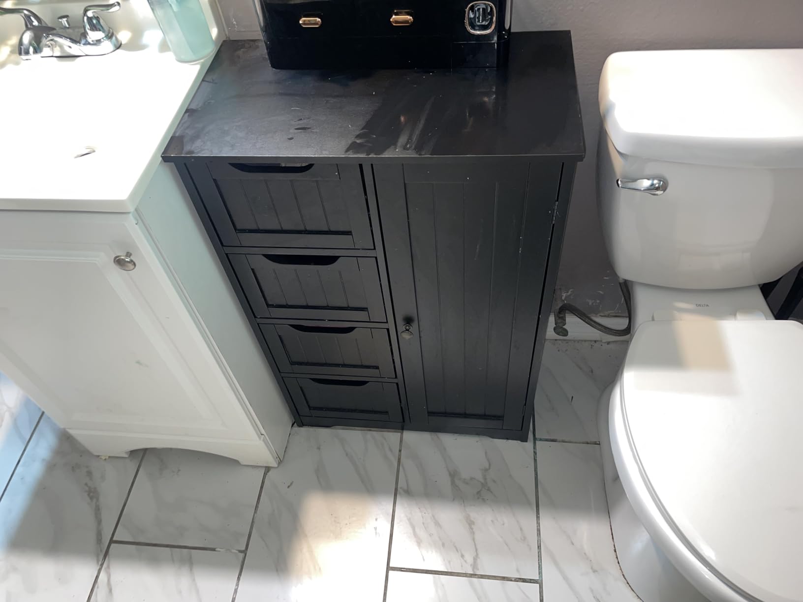 Yaheetech Small Bathroom Storage Cabinet with 4 Drawers & Door, White customer photo 2