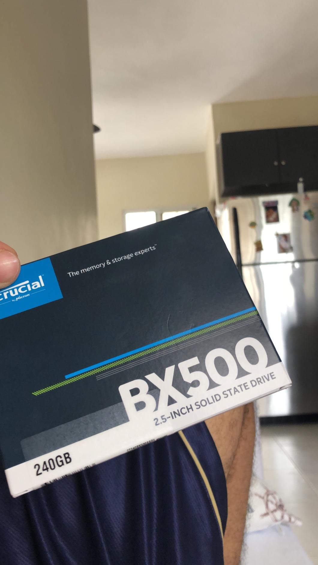 Crucial BX500 240GB customer photo 2