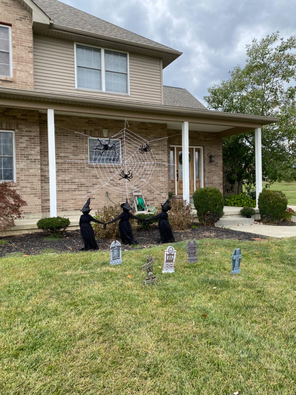 JOYIN 17” Halloween Foam RIP Graveyard Tombstones (5 Pack), Halloween Tombstones Outdoor Decorations for Graves Decorations with 12 Metal Stakes for Cemetery Yard Lawn Party Decor customer photo 2