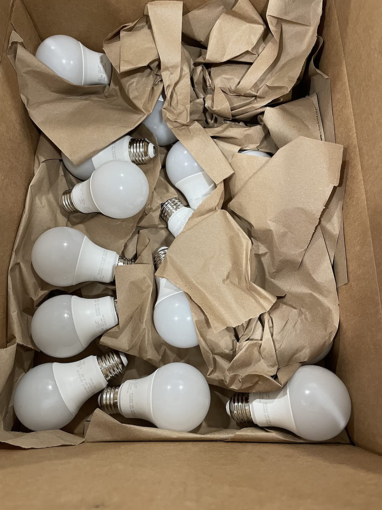 Amazon Basics A19 LED Light Bulbs, 60 Watt Equivalent, Energy Efficient 9W, E26 Standard Base, Soft White 2700K, Dimmable, 10,000 Hour Lifetime , 6-Pack customer photo 1