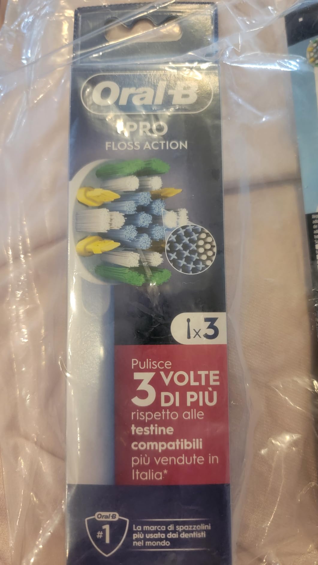 Oral-B FlossAction 5-Pack customer photo 1