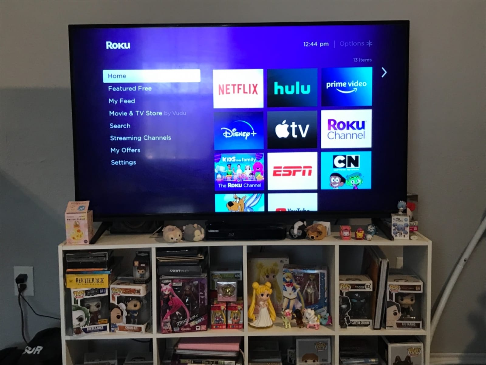 Roku Express HD Renewed customer photo 1