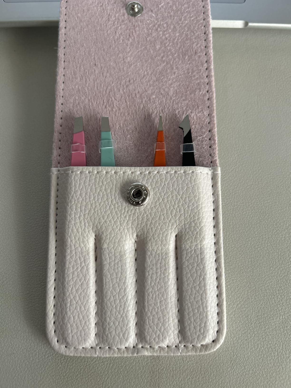 BEDACE Tweezers customer photo 1