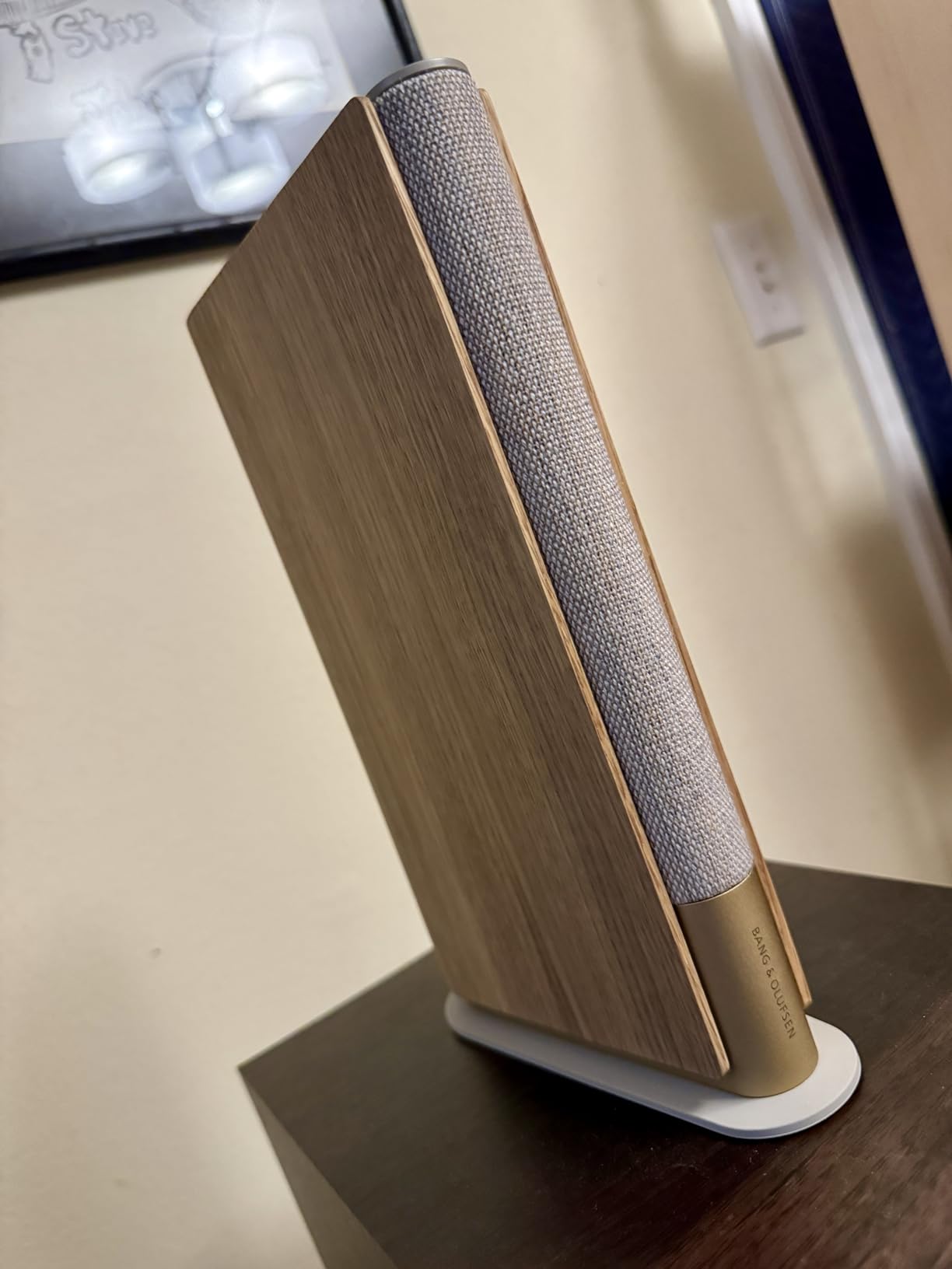 Bang & Olufsen Beosound Emerge Wi-Fi Multiroom Speaker - Gold Tone customer photo 2