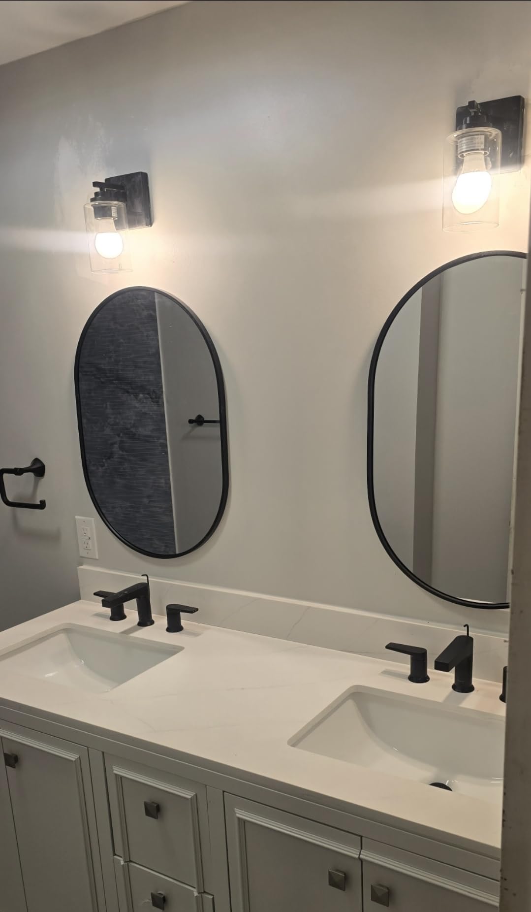 VerRon Wall Sconces Set of 2 for Bathroom, Modern Vanity Light Fixtures customer photo 2