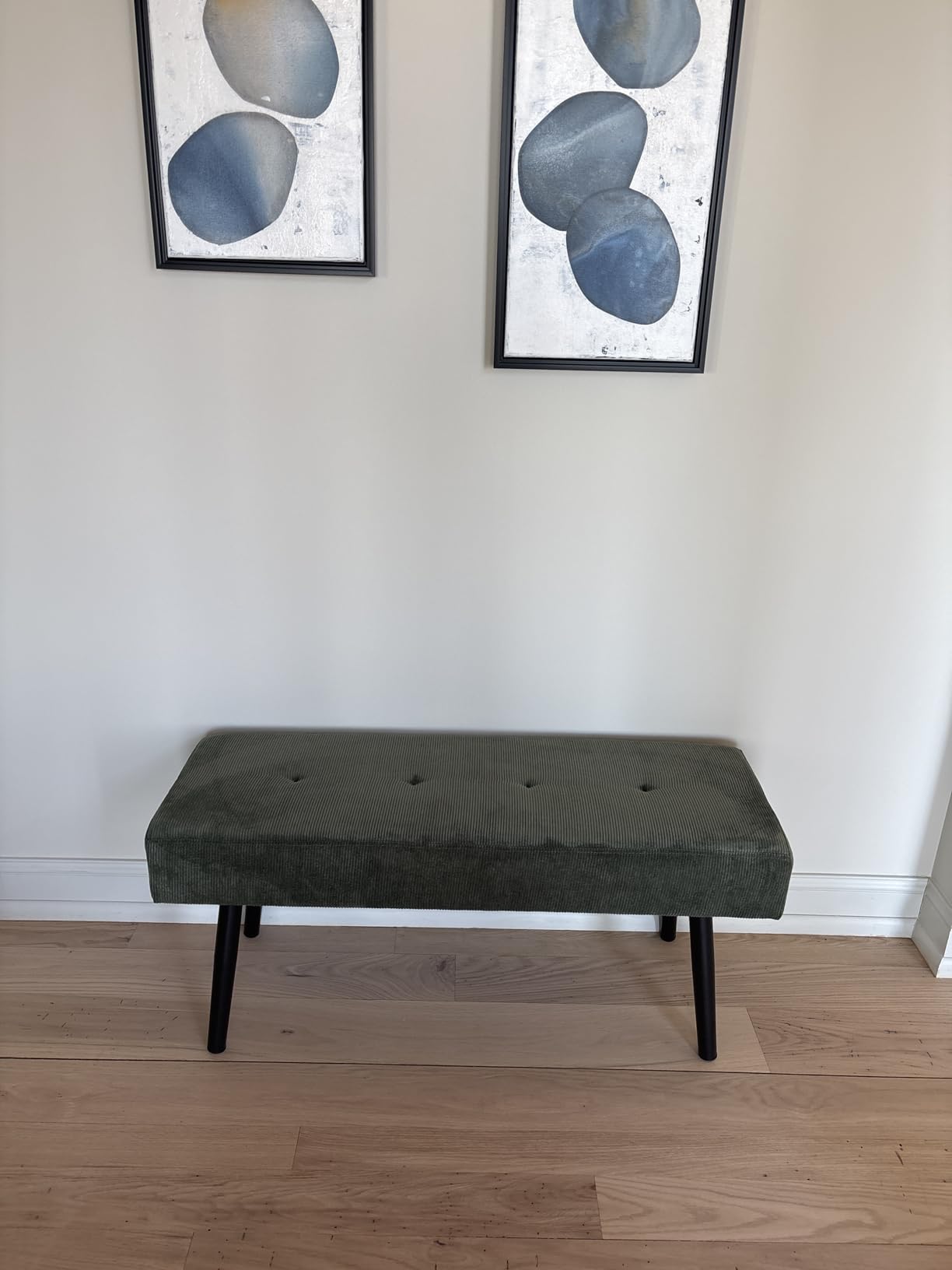 Comfy to go Entryway Bench - Grey Bench for Bedroom, Modern Ottoman End of Bed, Corduroy Padded Benches for Living Room, Foyer, Mudroom, Hallway - 39