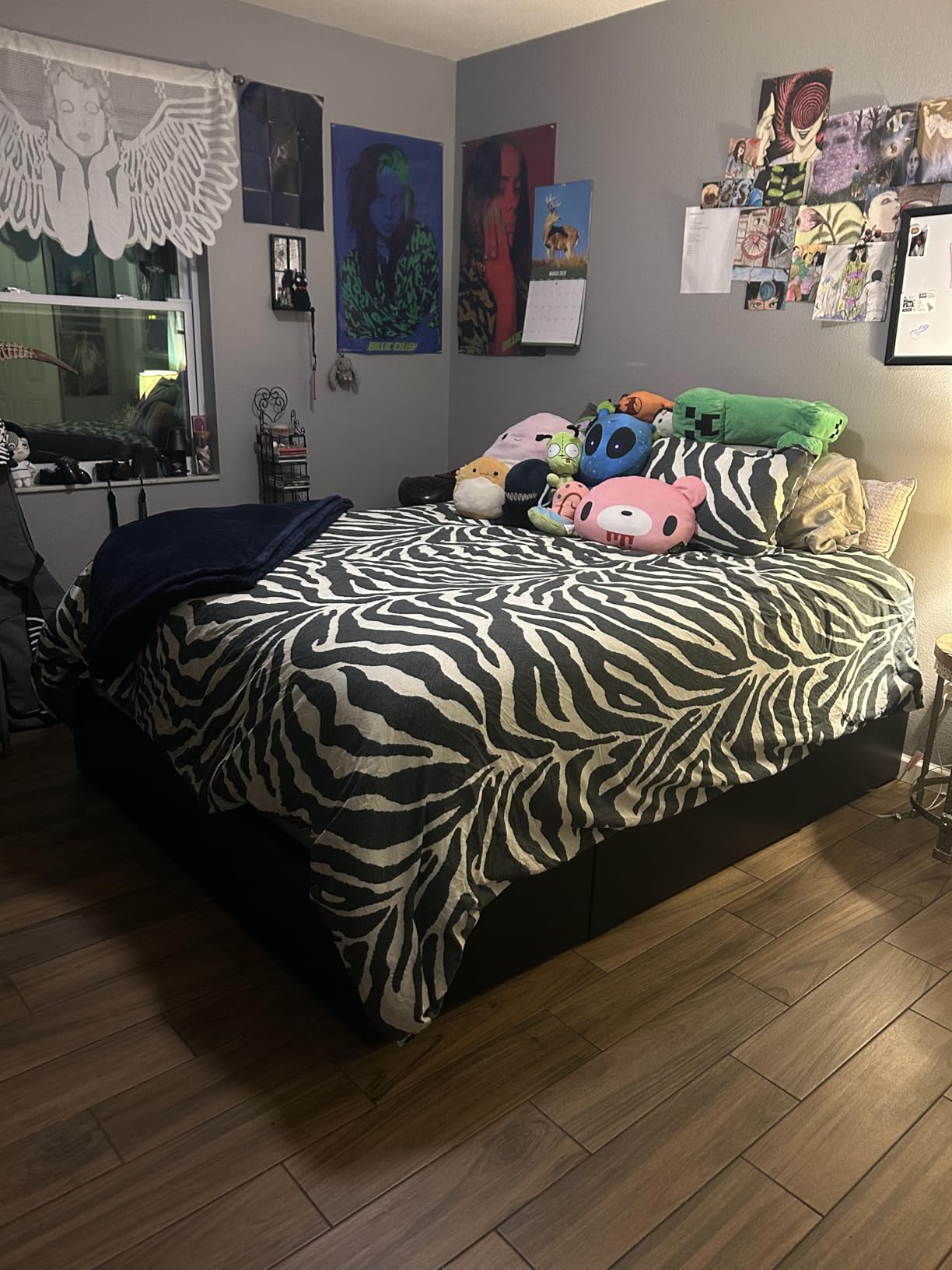 Allewie Full Size Platform Storage Bed Frame with 3 Drawers, Black customer photo 1