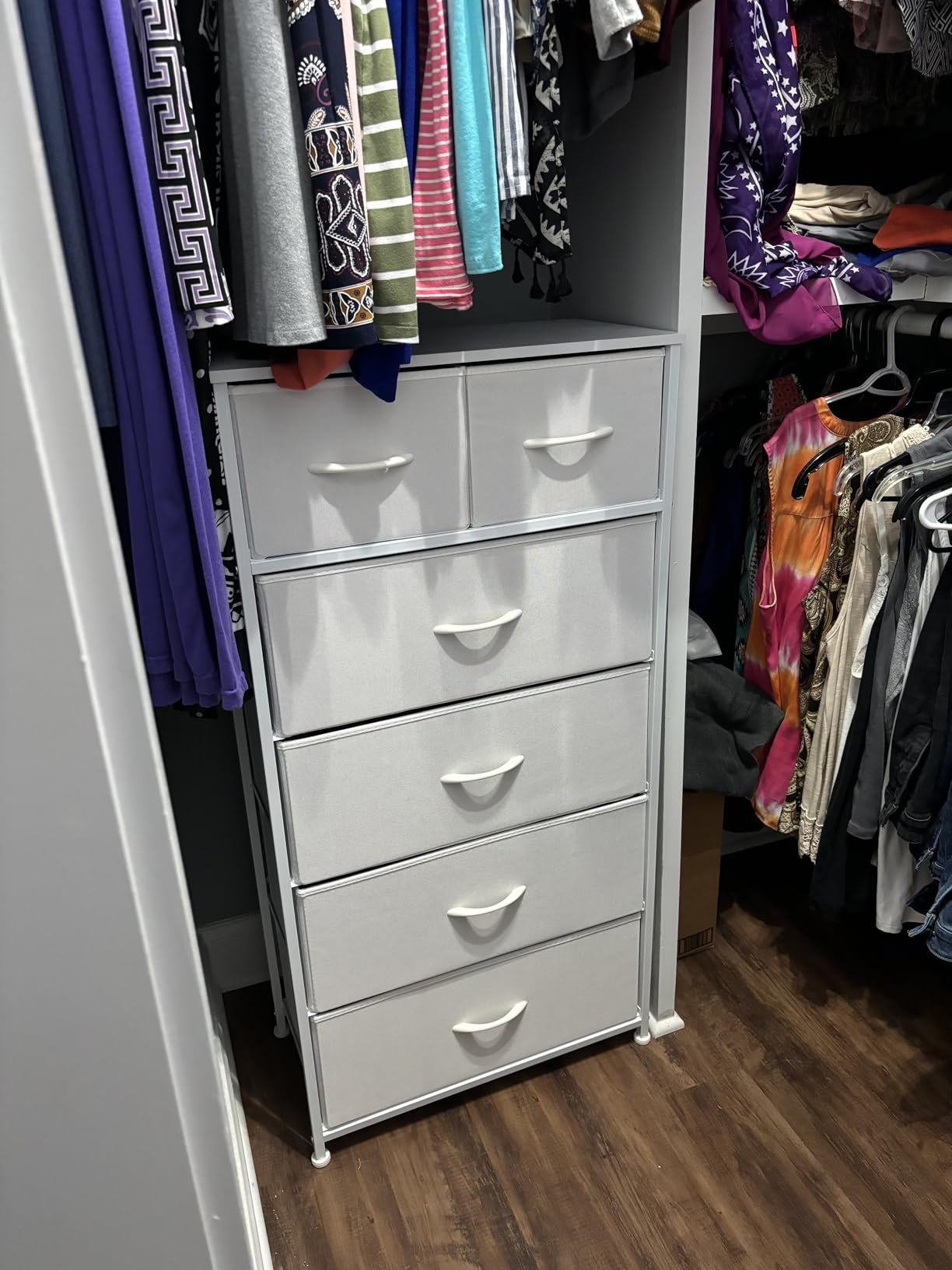 Tall Dresser for Bedroom, 6 Drawers Vertical Fabric Dresser (White) customer photo 2