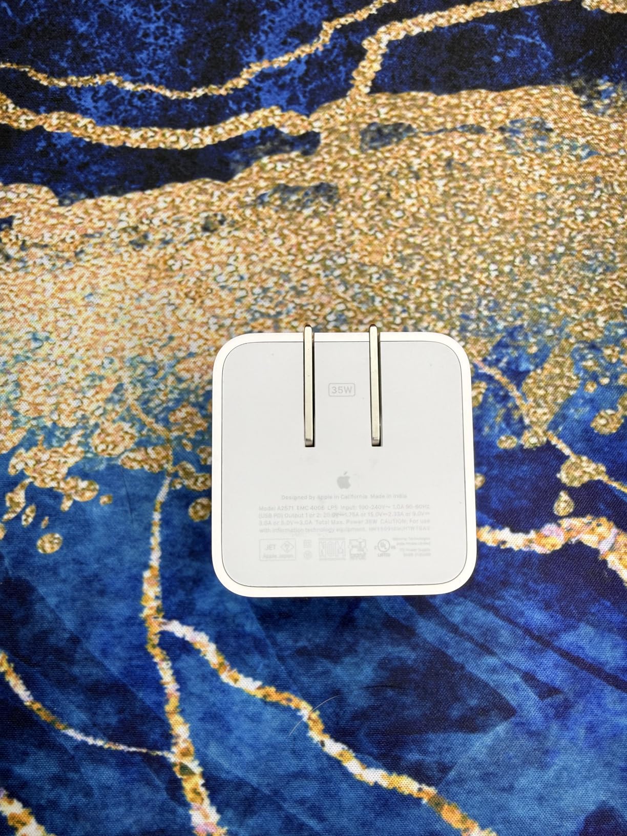 Apple 35W Dual USB-C Port Compact Power Adapter customer photo 1