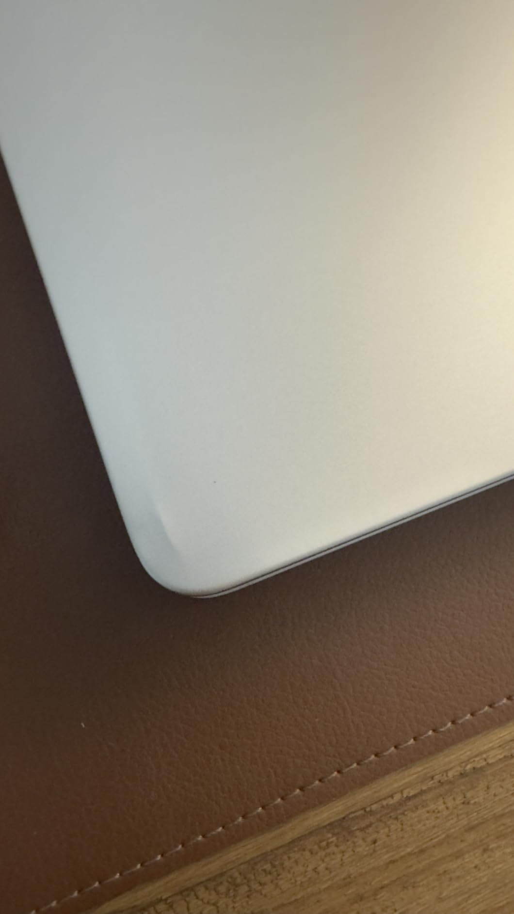 Apple MacBook Air M3 15-inch customer photo 2