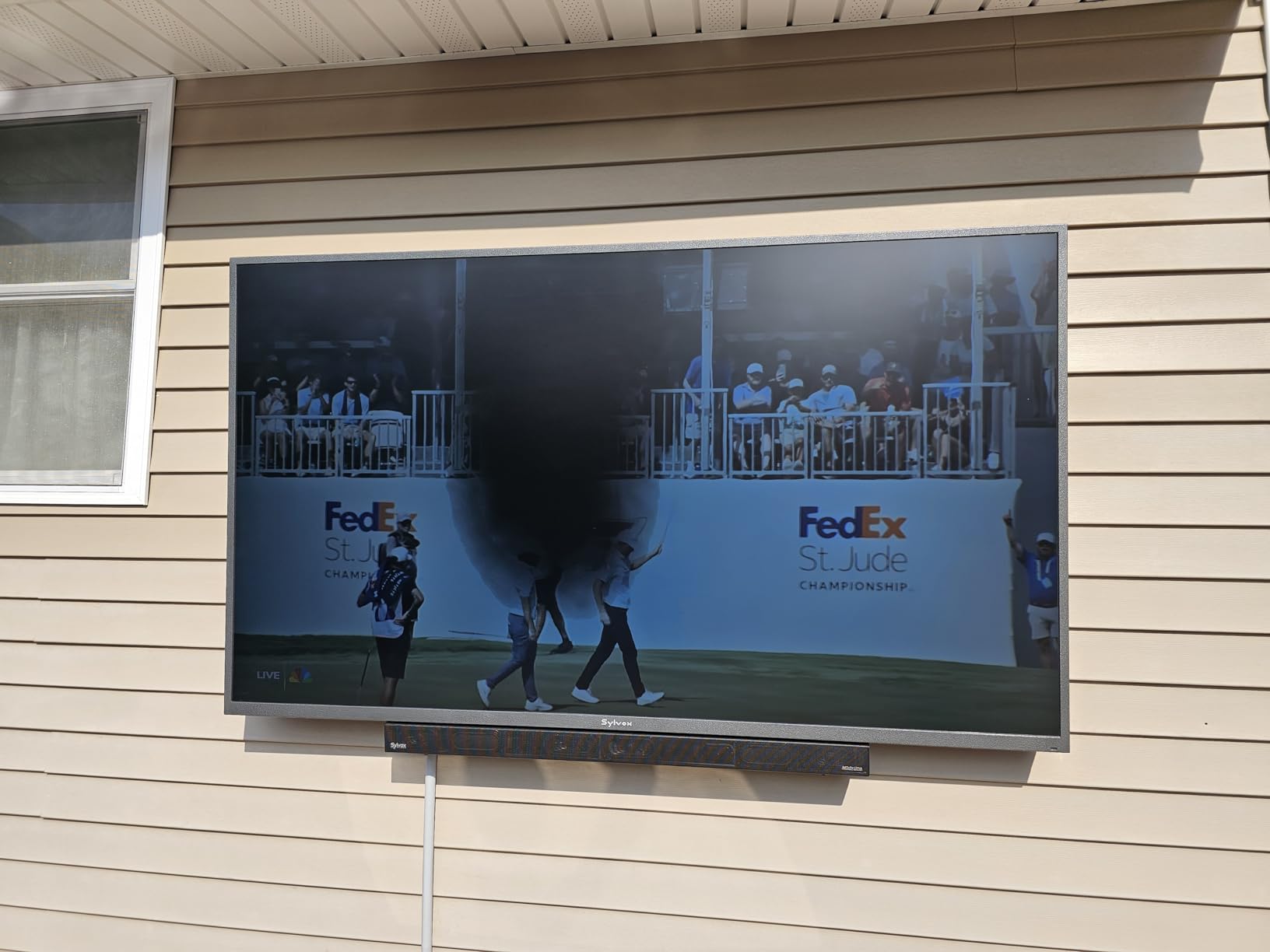 SYLVOX Outdoor TV, 55 inch 2000 nits Full Sun Outdoor TVs, Weatherproof TV customer photo 2