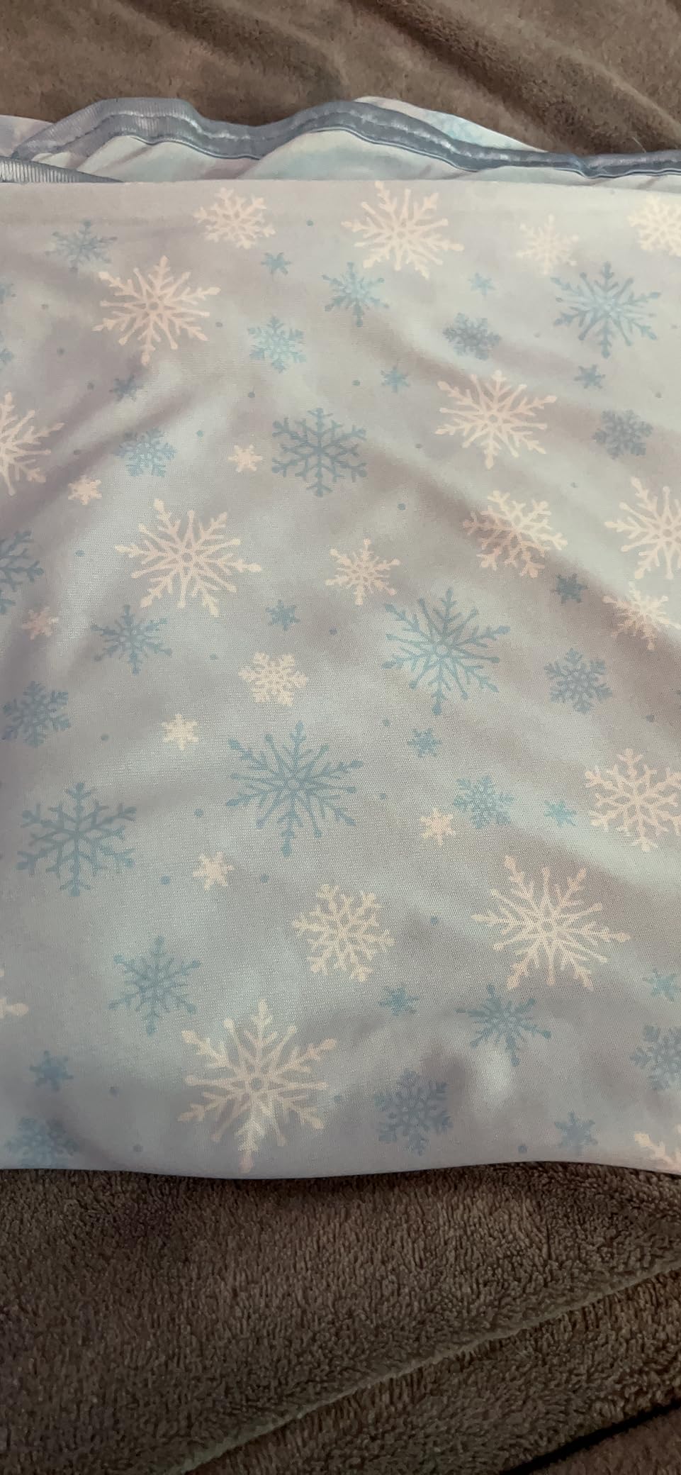 OIGAE Cooling Blanket Throw Size 50'' x 70'' for Hot Sleepers, Night Sweats customer photo 1