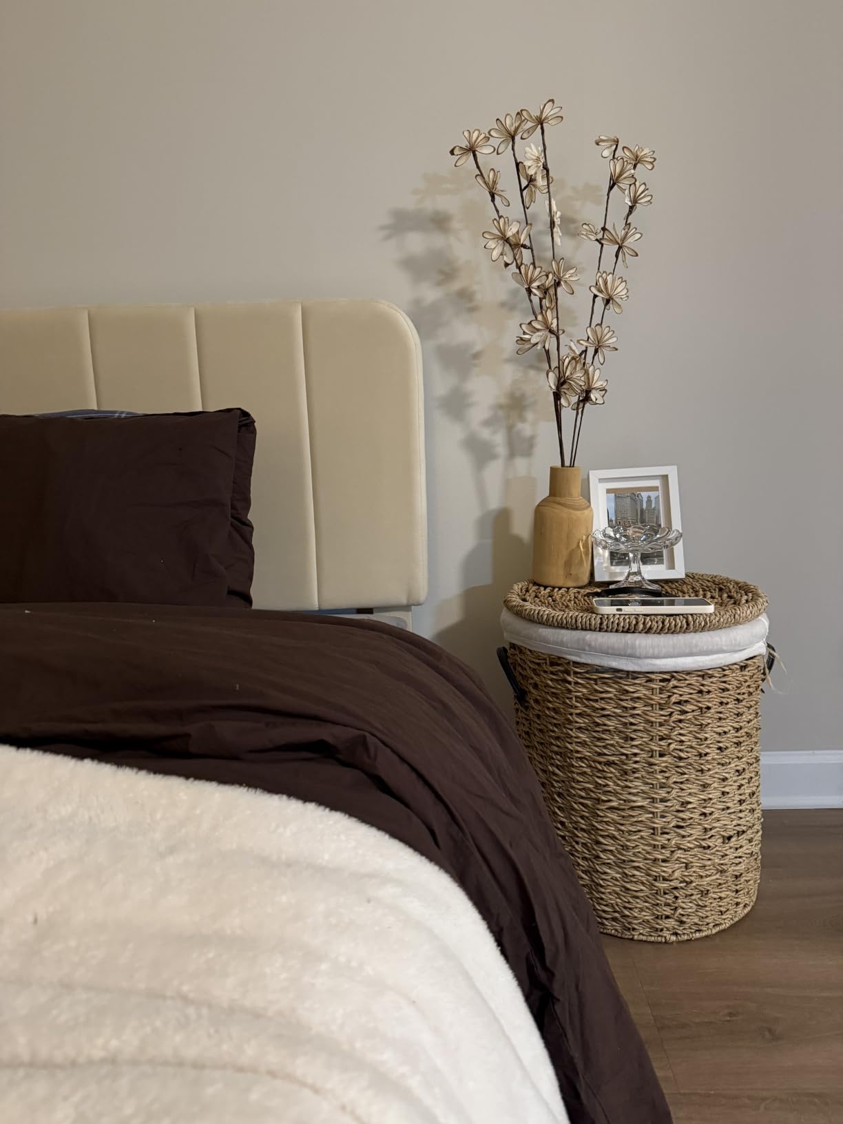 VECELO Full Size Upholstered Bed Frame with 4 Drawers and Headboard, Velvet Platform Storage Bedframe, Wooden Slats Support, No Box Spring Needed,Beige customer photo 1