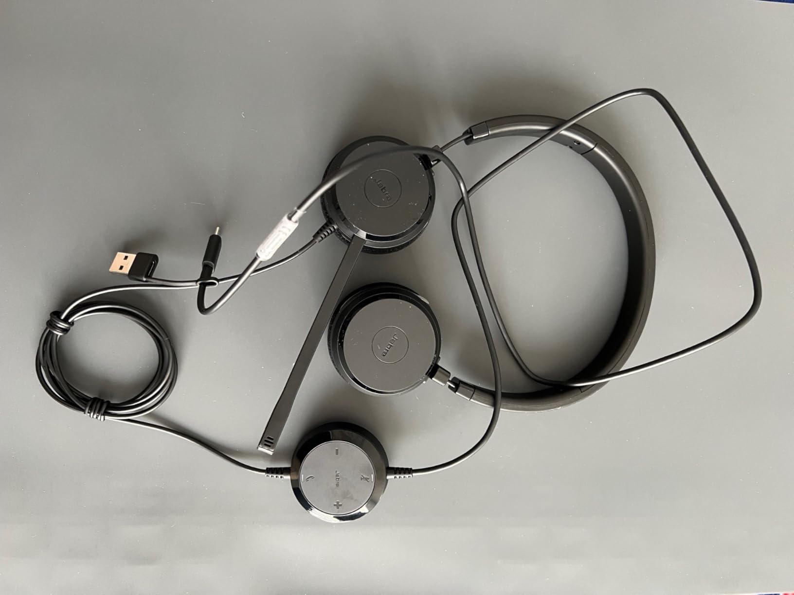 Jabra Evolve 20 (2025 Edition) Wired USB Headset with Microphone, Black customer photo 2
