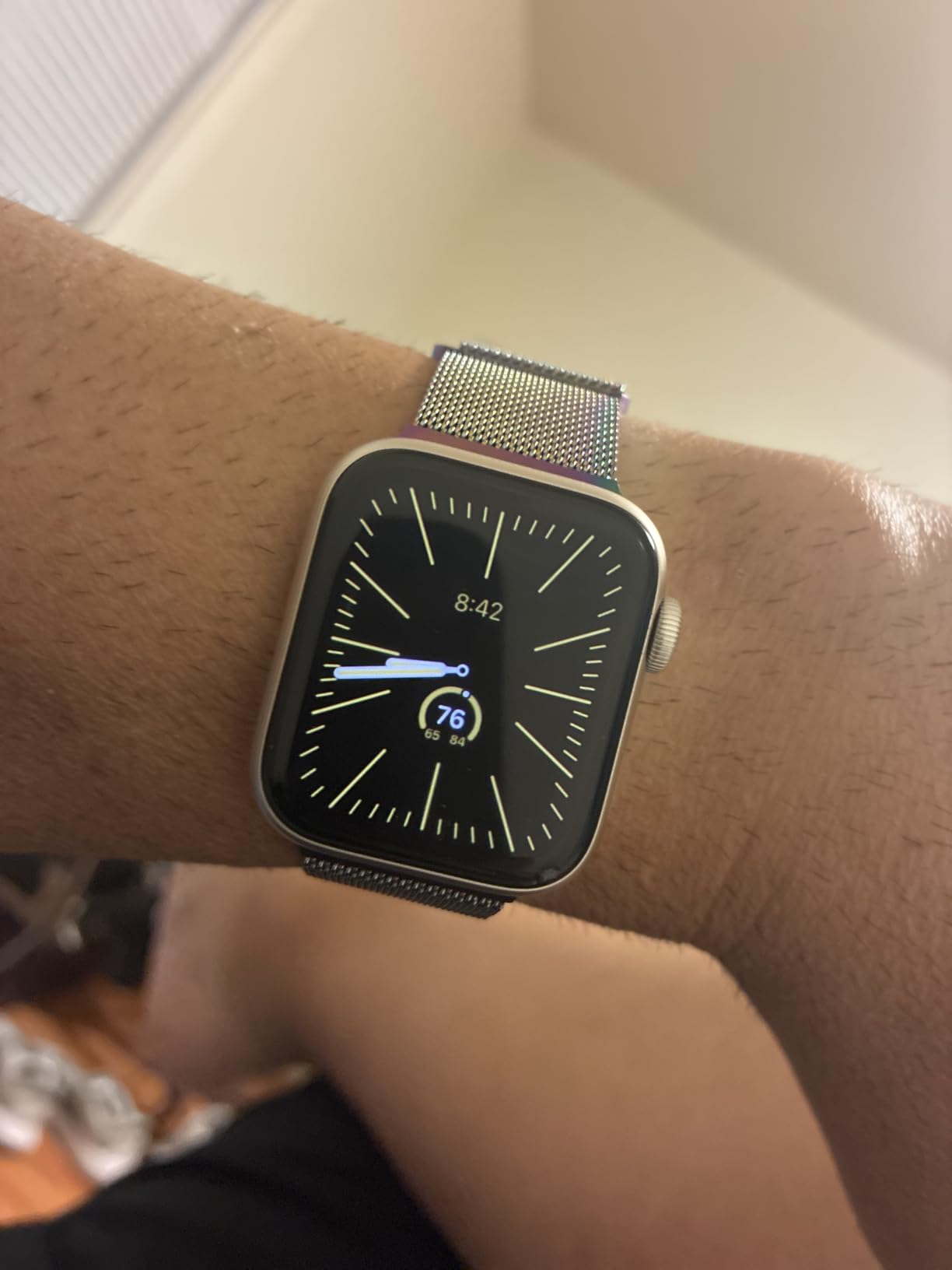 Apple Watch SE 3 [GPS 44mm] Smartwatch with Starlight Aluminum Case with Starlight Sport Band - M/L. Fitness and Sleep Trackers, Heart Rate Monitor, Always-On Display, Water Resistant customer photo 2