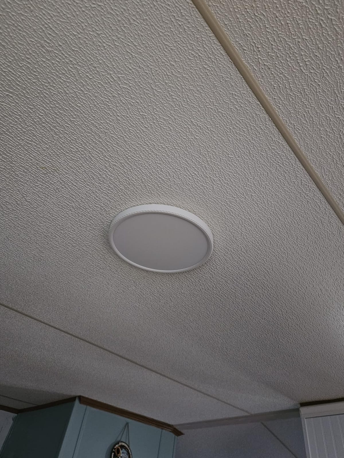 WKONCLDY 5CCT 3000k//3500k/4500k//5000k/6000k Selectable, Dimmable Led Flush Mount Ceiling Light, 20 Inch 5000LM Round Modern Flat Panel,Super Slim for Living Dining Kitchen Bedroom Room customer photo 2