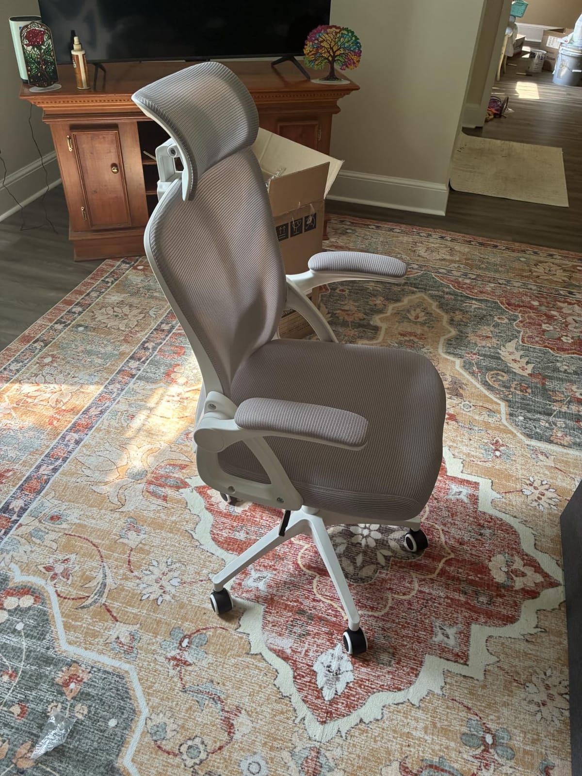 SONGMICS Wide-Seat Mesh Chair customer photo 1