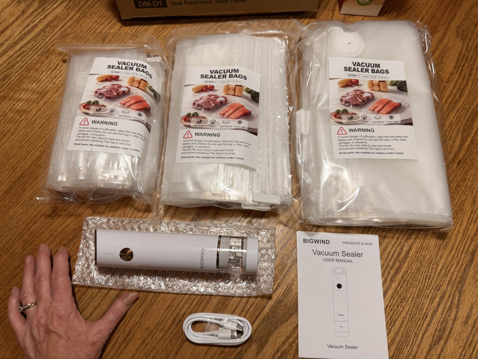 Compact Handheld Vacuum Sealer for Food with 45 Reusable Vacuum Bags customer photo 2