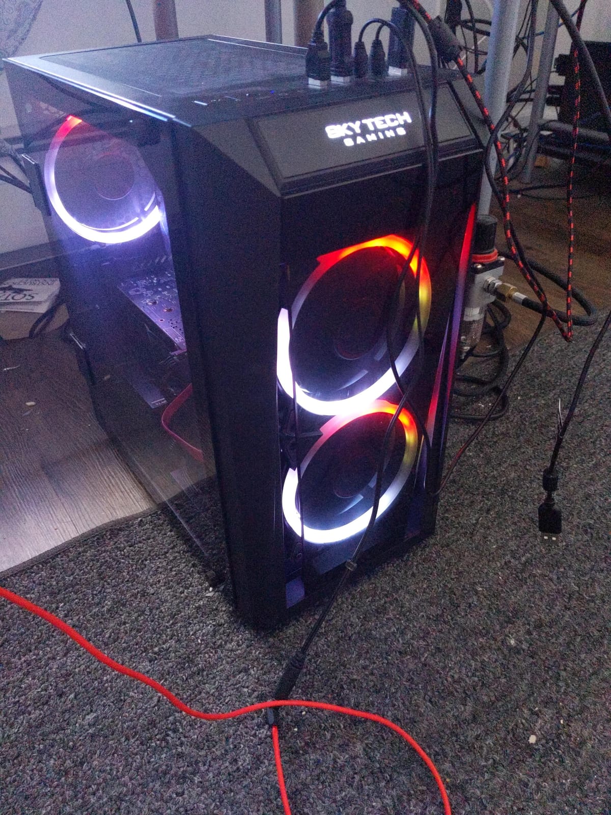 Skytech Gaming PC Desktop, Ryzen 7 5700, RTX 5060, 16GB RAM, 1TB SSD customer photo 2